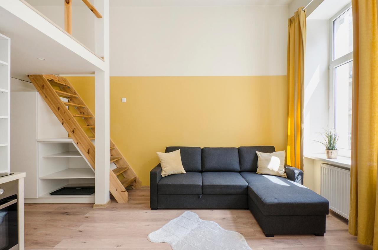 Cozy Apartments On Sierpnia Street 우치 외부 사진
