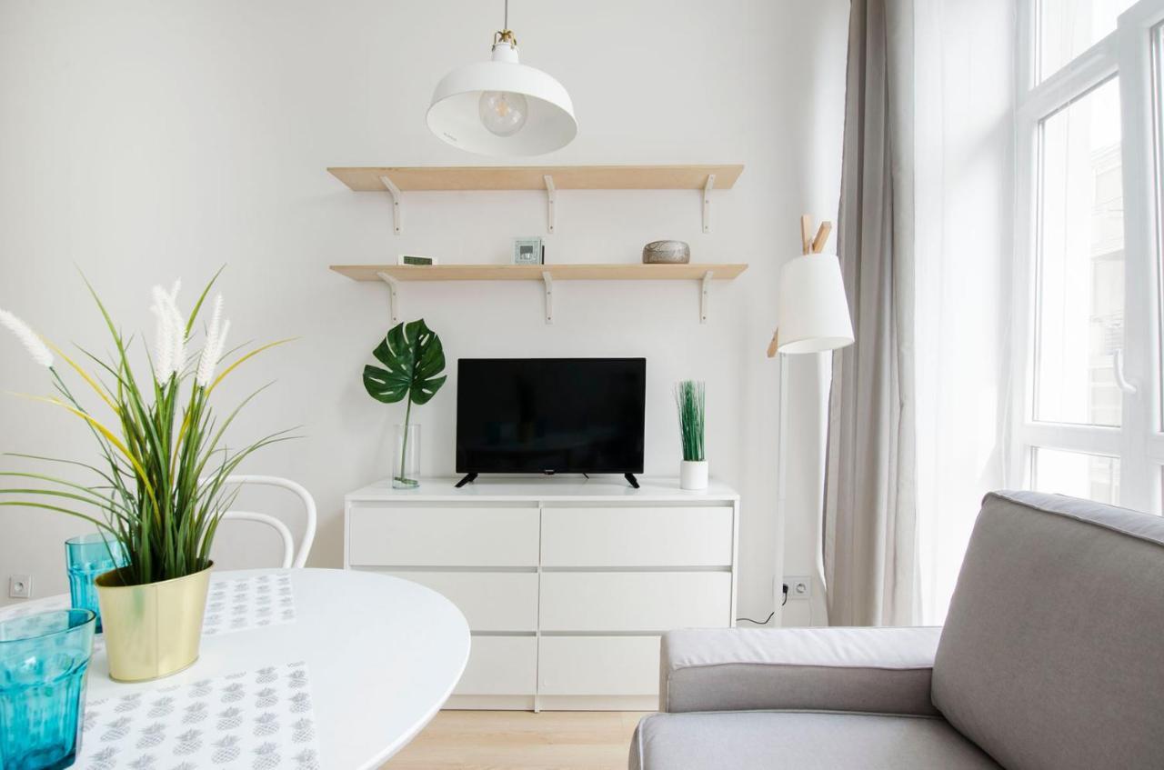 Cozy Apartments On Sierpnia Street 우치 외부 사진