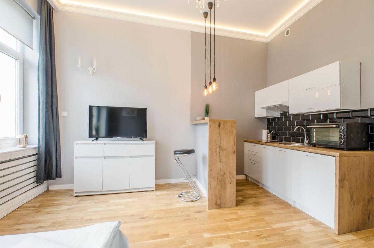 Cozy Apartments On Sierpnia Street 우치 외부 사진